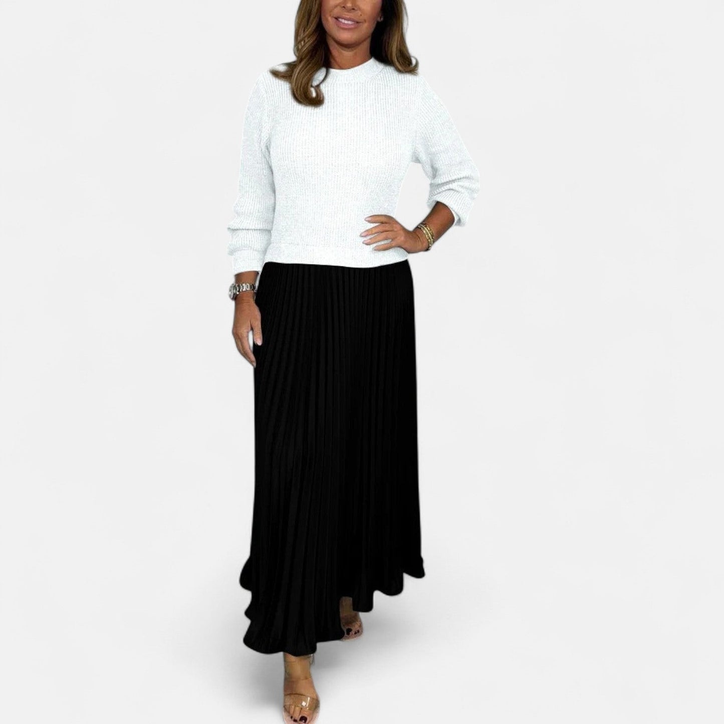 Claudia - Vestido maxi com suéter e saia plissada