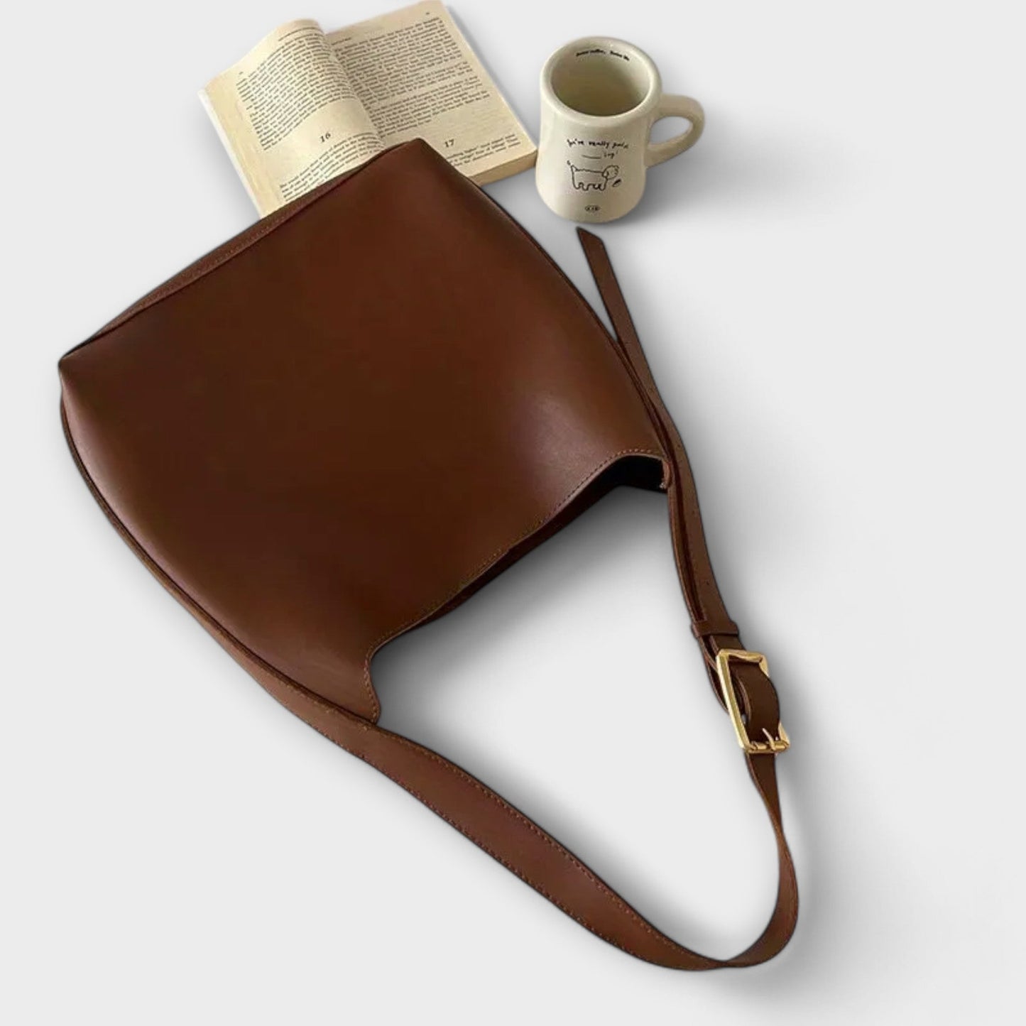 Sami: elegante bolso de hombro de cuero