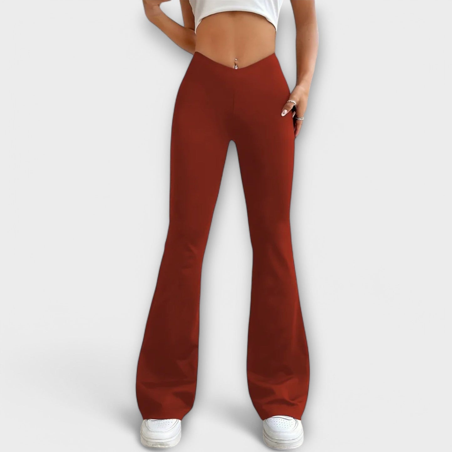 Serena - Calça Relaxada com Perna Flare