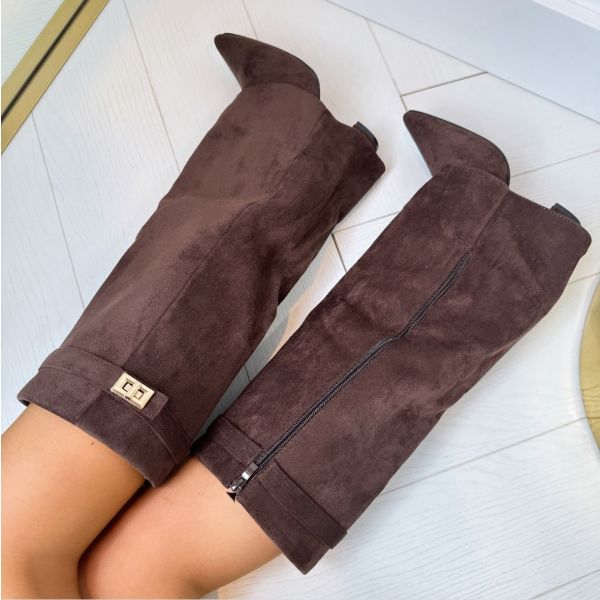 Botas altas para mujer hasta la rodilla con tacón grueso y ajuste elegante con hebilla en ante o cuero