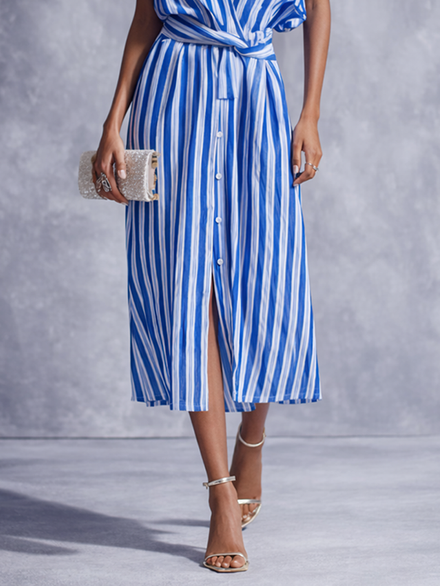 Damen-Wickelkleid in Midi-Länge aus Baumwollleinen mit blau-weißem Streifenmuster