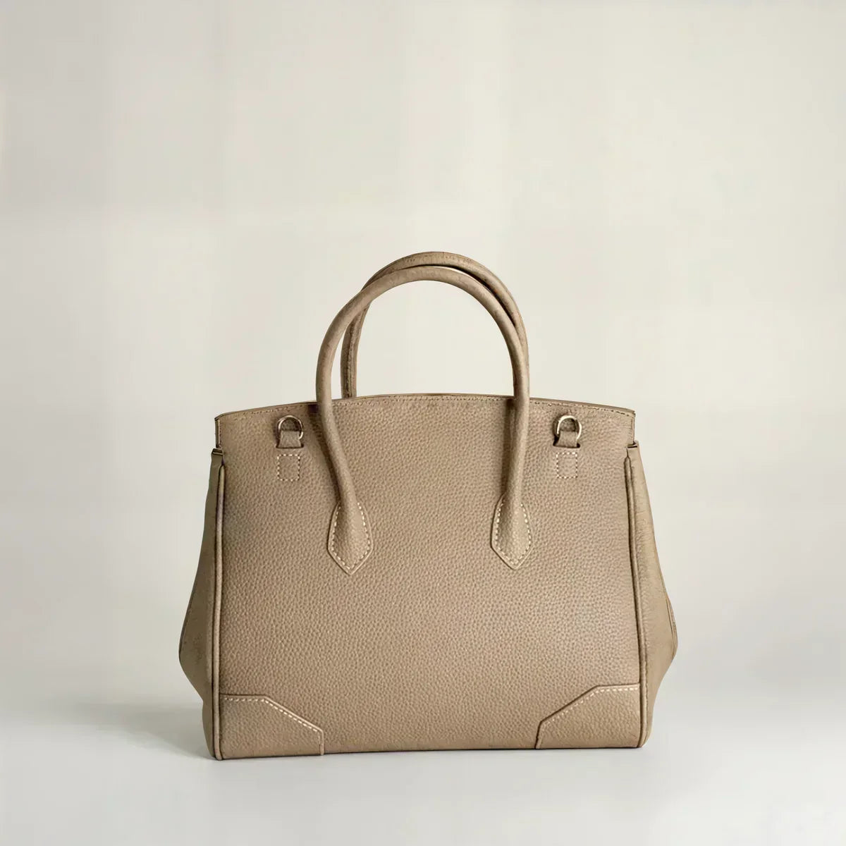 Petrina | Schwarze Holztasche