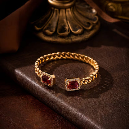 Pulseira aberta Veloria Ruby | Dourada