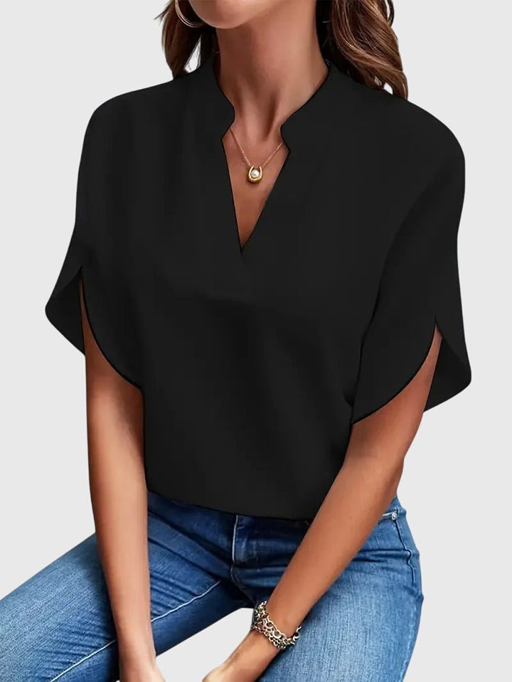 Beatrix | Weiches und elegantes V-Ausschnitt-Shirt