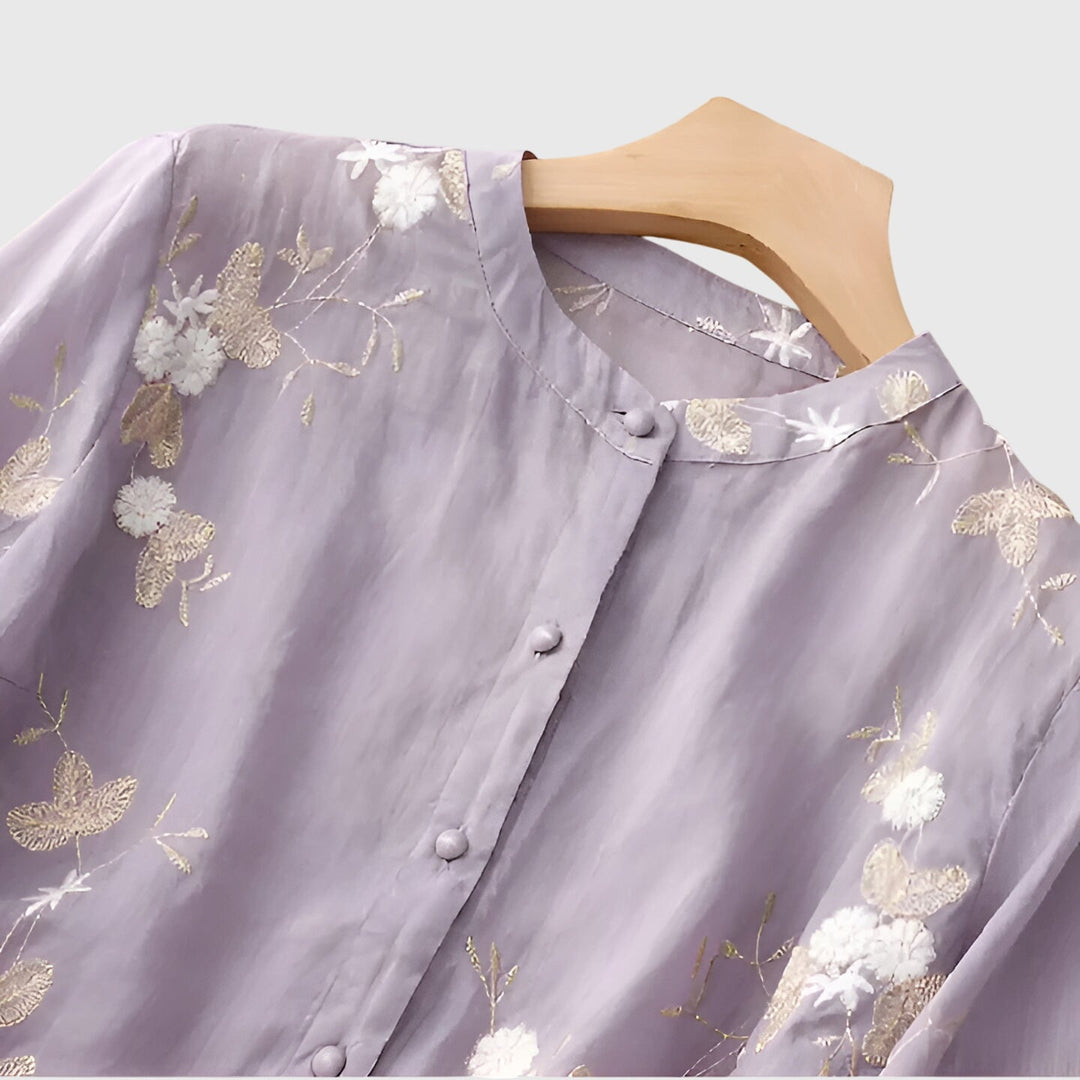 Nellie™ | Blusa elegante con flores bordadas
