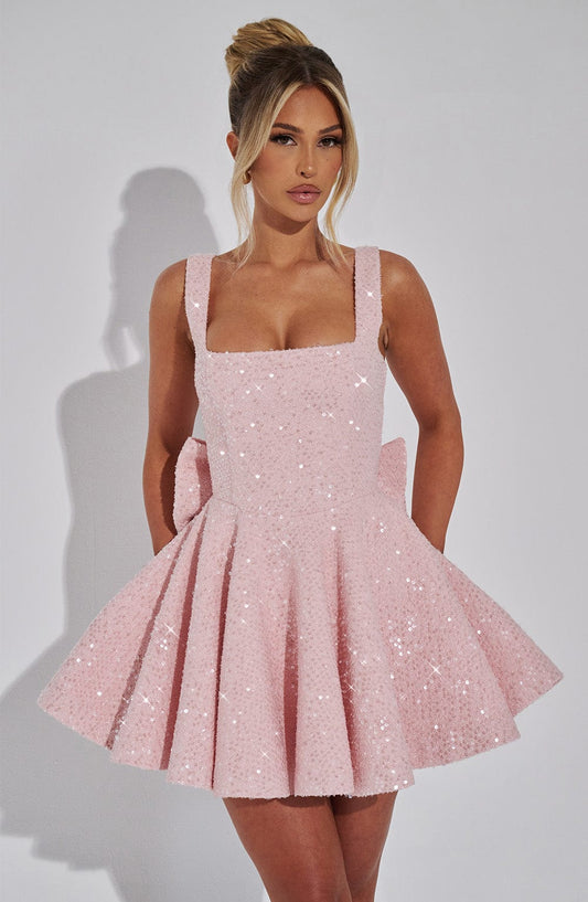 ROMY | VESTIDO DESLUMBRANTE COM LAÇO