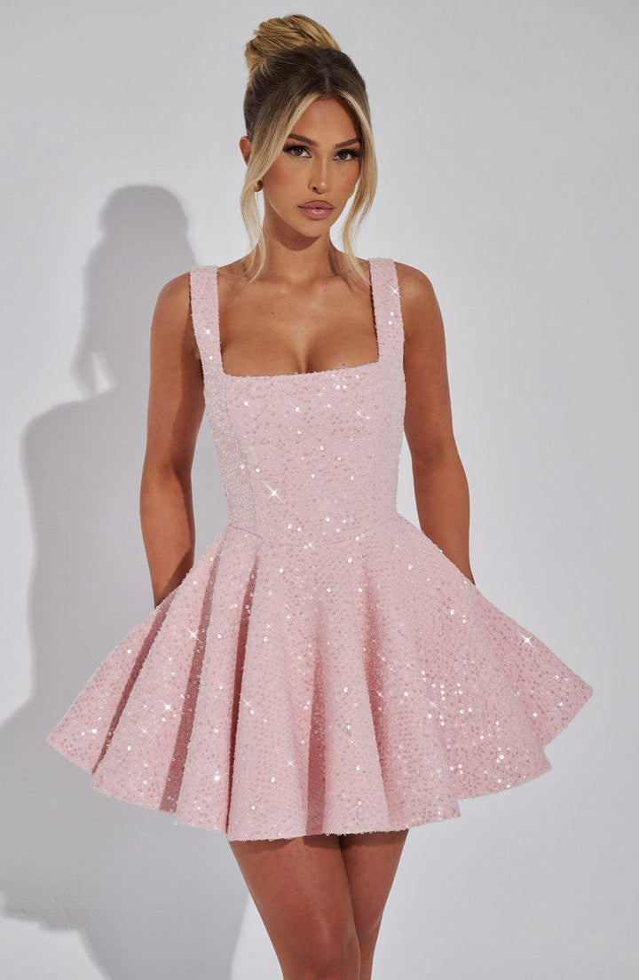 ROMY | VESTIDO DESLUMBRANTE COM LAÇO