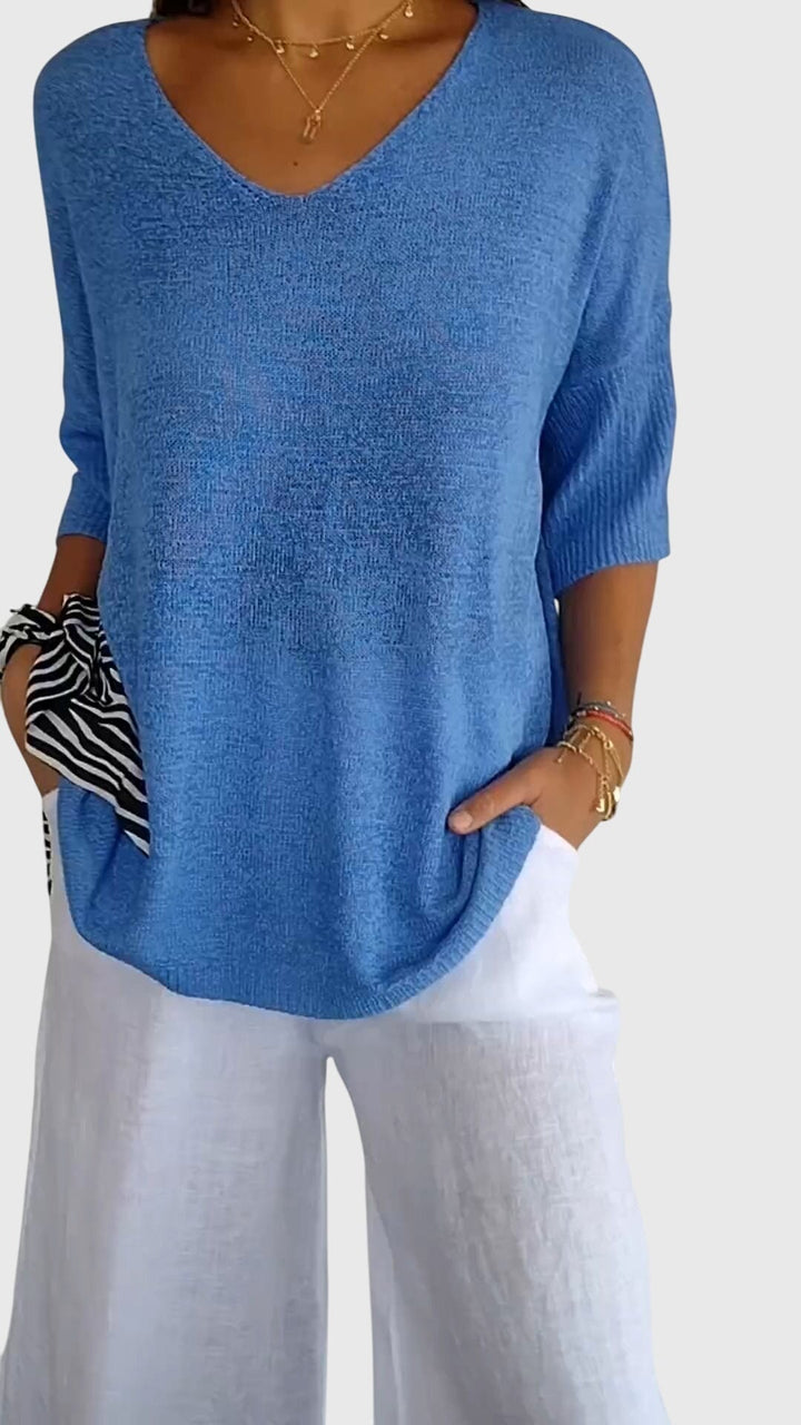 Cassandra | Blusa Elegante com Decote em V