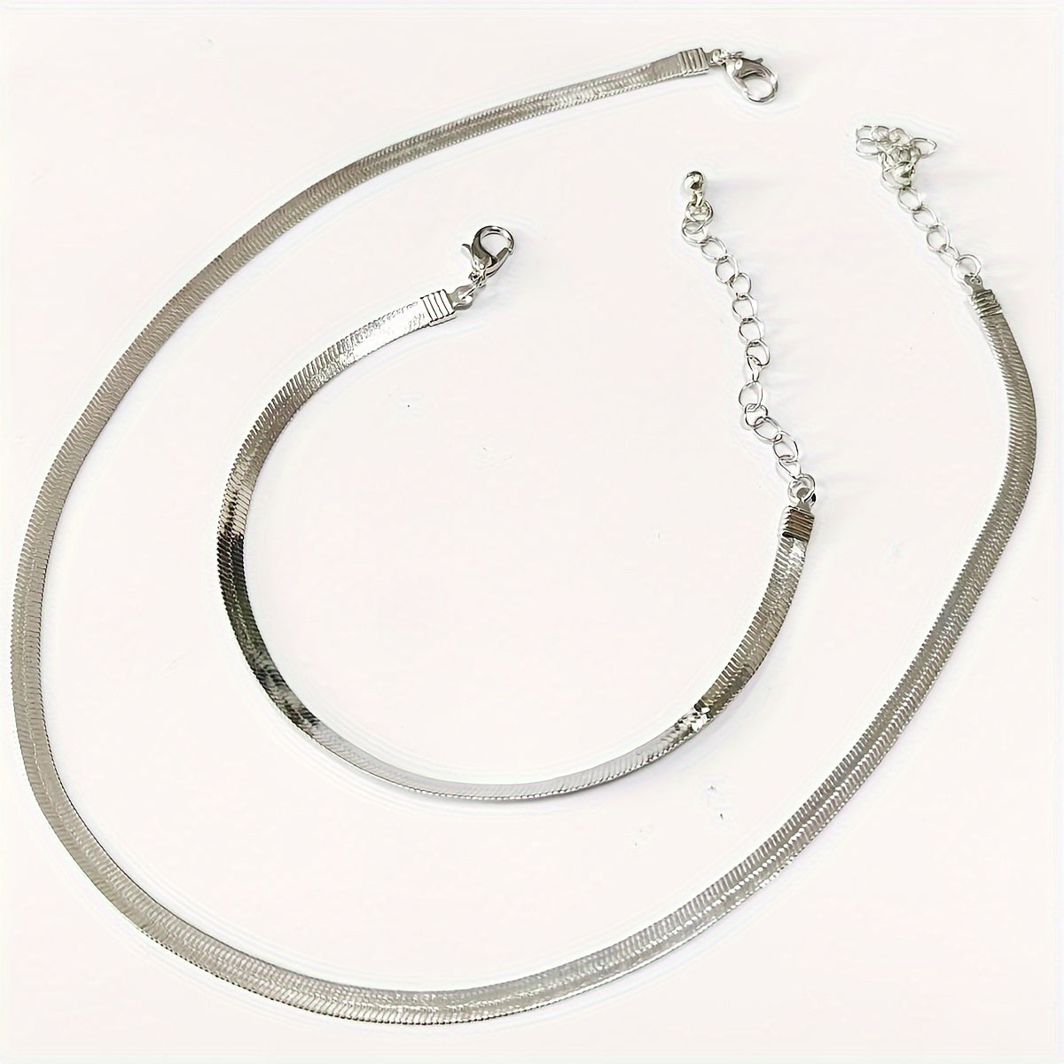 Conjunto clásico de joyería para uso diario
