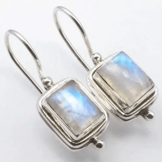 Pendientes de oro con piedra lunar cuadrada