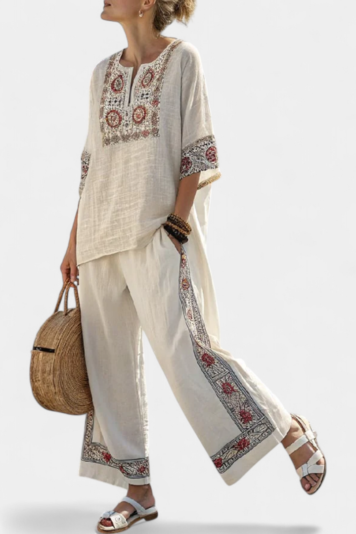 Tameric | Elegante bestickte Bluse aus Rohstoff & weite Hose
