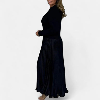Claudia - Vestido maxi com suéter e saia plissada