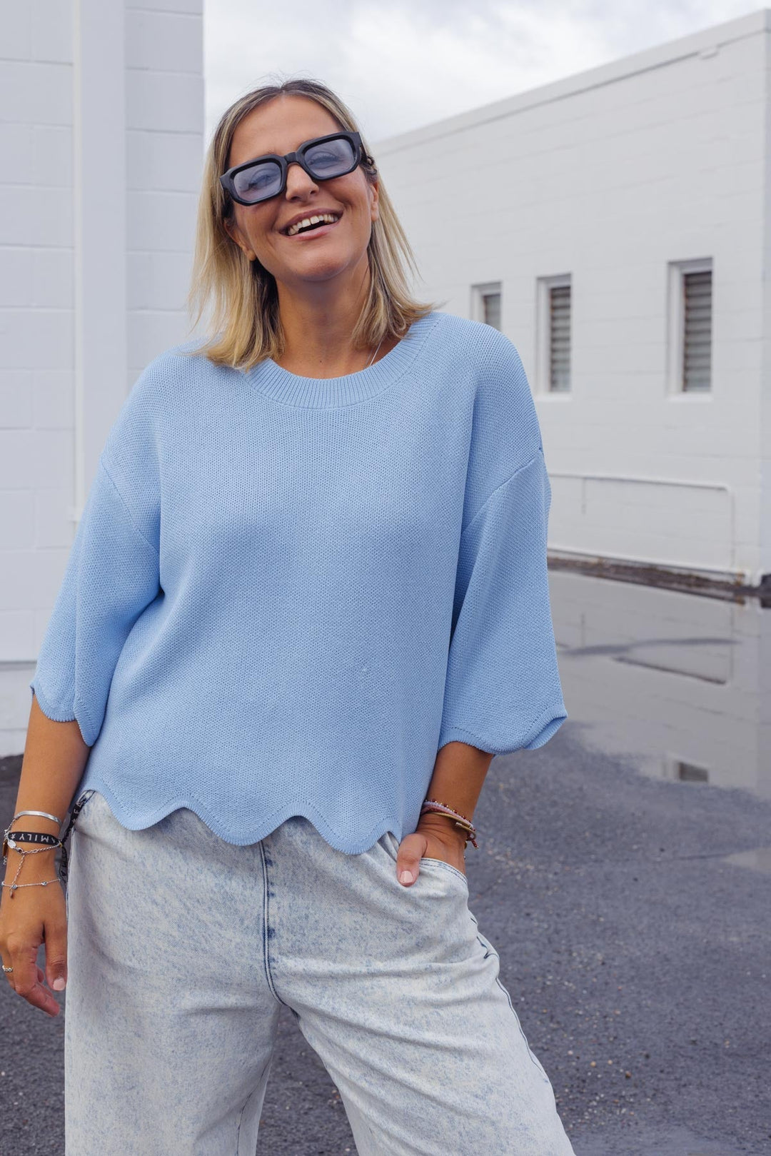 Lara bølget strik - himmelblå