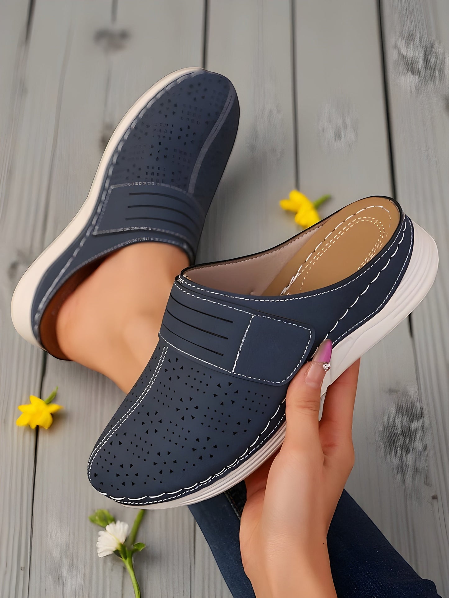 Shiloh | Orthopedic Sandal