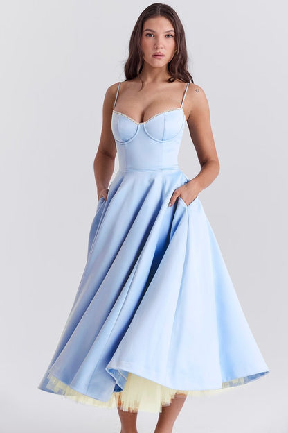 Harper | Vestido de festa midi de cetim evasê com bustiê para mulheres